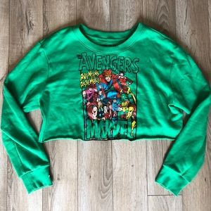 Crop marvel avengers sweater!